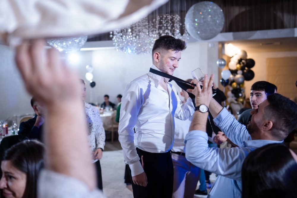 fotograf cameraman profesionist nunta botez eveniment constanta tulcea bucuresti fotografie videografie sedinta foto cununie civila cununie religioasa majorat