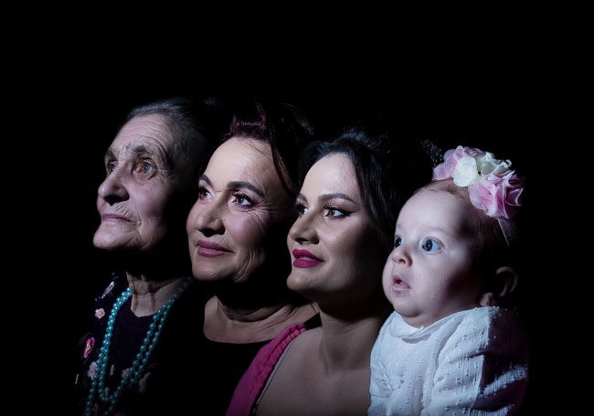 fotograf cameraman profesionist nunta botez eveniment constanta tulcea bucuresti fotografie videografie sedinta foto